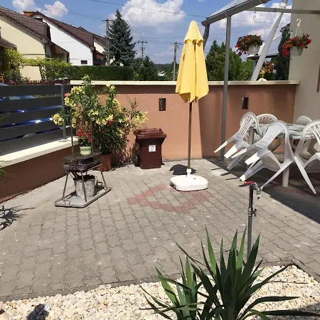 In - Balaton 18978 Apartman